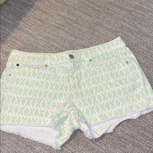Cute cut-off shorts